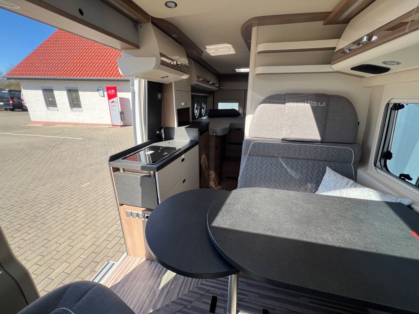 Fahrzeugabbildung Malibu Van diversity GT skyview 640 LE K