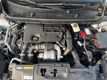 Peugeot 308 1.6 HDI SW Active|Navigation|PDC|Tempomat