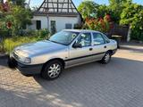 Opel Vectra A - gebrauchte Opel Vectra aus dem Jahr 1990