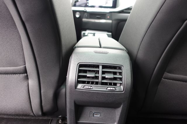 Fahrzeugabbildung Opel Astra L Sports Tourer 1.2 Turbo GS RFK,KlimaA,SD
