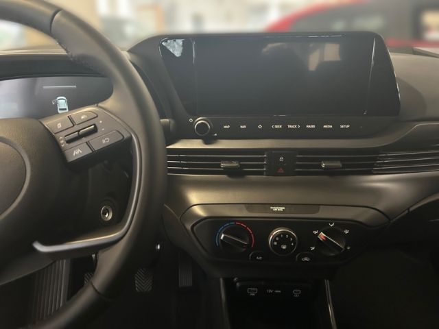 Fahrzeugabbildung Hyundai BAYON FL (MY25) 1.0 T-GDI Select Navi Kamera Ein