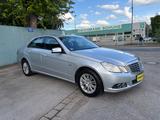 Mercedes-Benz E 200 E Limousine E 200 CDI BlueEfficiency - Mercedes-Benz E 200: Cdi Blueefficiency