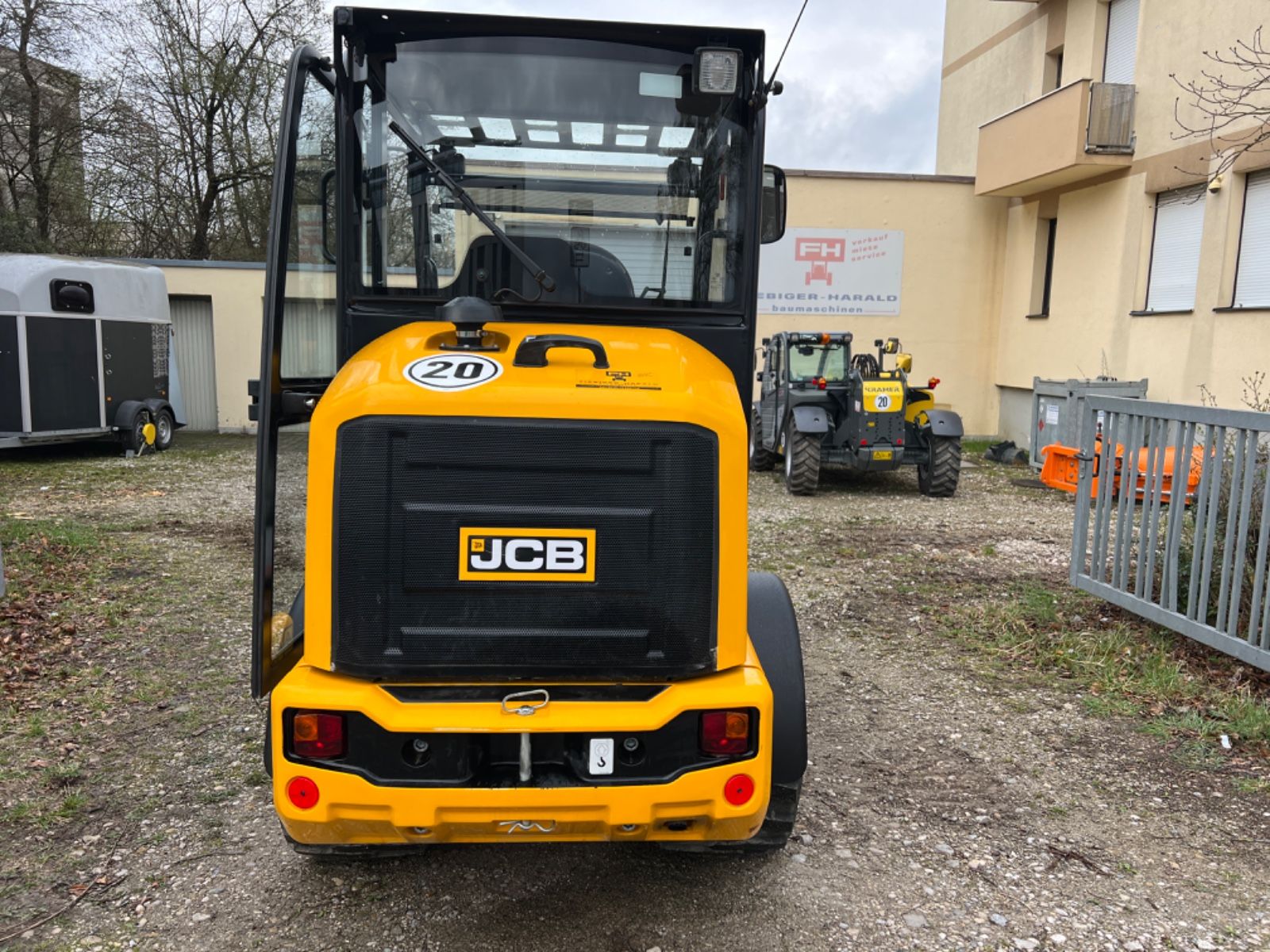 Fahrzeugabbildung JCB 403- wie Wacker WL 28, Gehl440, Weidemann