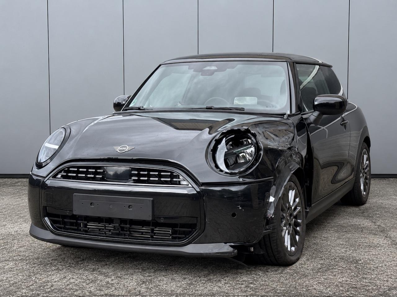 MINI Cooper C Blackyard *LED*HUD*KAMERA*NAVI*