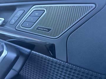 BMW X2 xDrive20d M Sportpaket Head-Up HK HiFi DAB