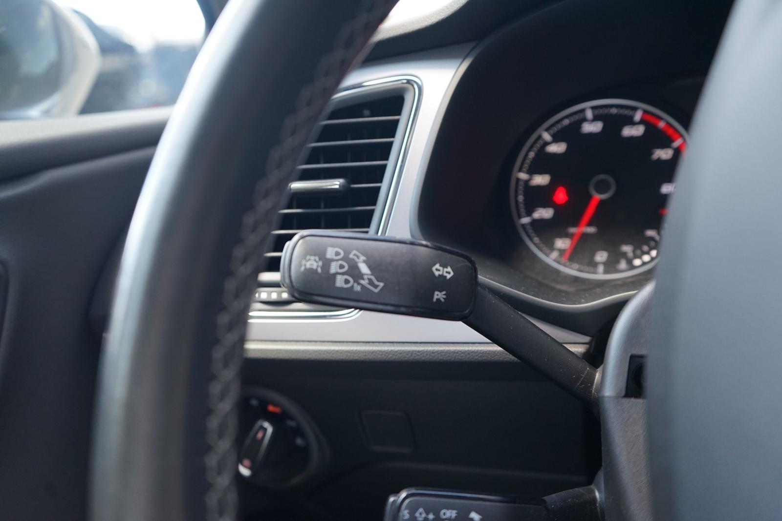 Seat Leon ST 1.4 TSI Xcellence LED Navi Panorama DAB