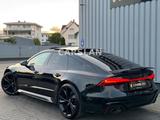 Audi RS7 4.0 TFSI QUATTRO 22"+CARBON+SOFT+360°+STNDHZ - gebrauchte Audi RS7 aus dem Jahr 2021