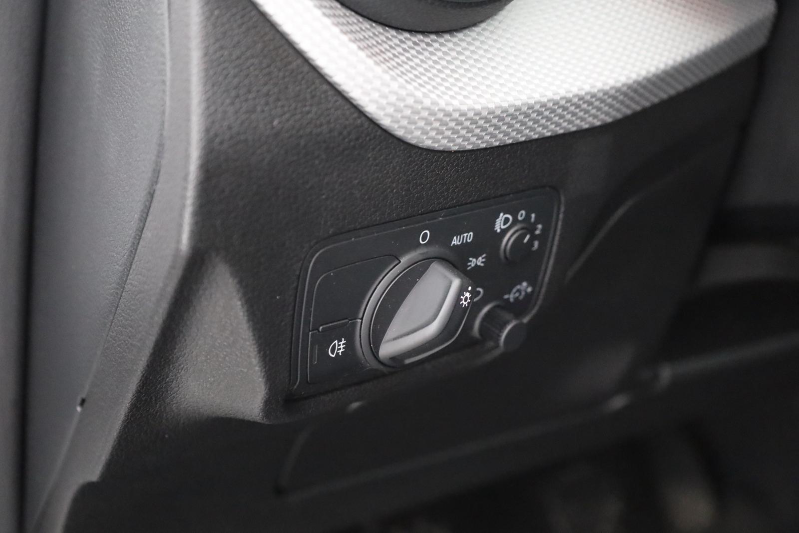 Audi Q2 1.0 TFSI Ultra Navi Sitzheizung Bluetooth USB