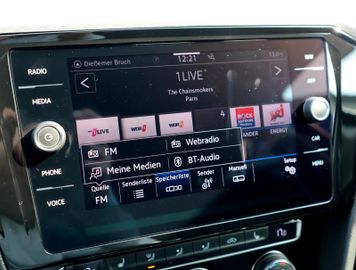 Volkswagen Passat Variant - 12