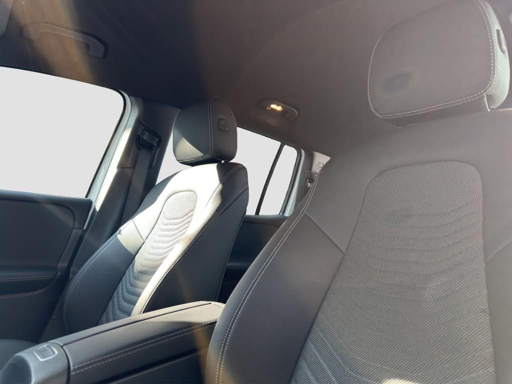 Fahrzeugabbildung Mercedes-Benz GLB 200 d MULTIBEAM LED*Kamera*KEYLESS-GO