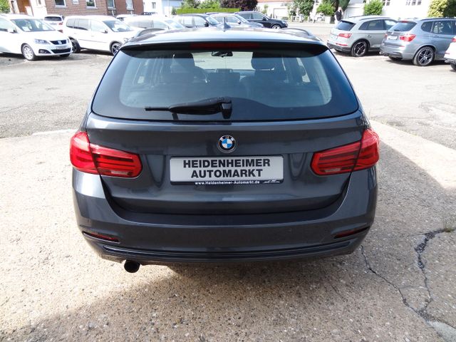 Fahrzeugabbildung BMW 318i Sport Line/1.Hd/70TKM/SitzH/PDC/