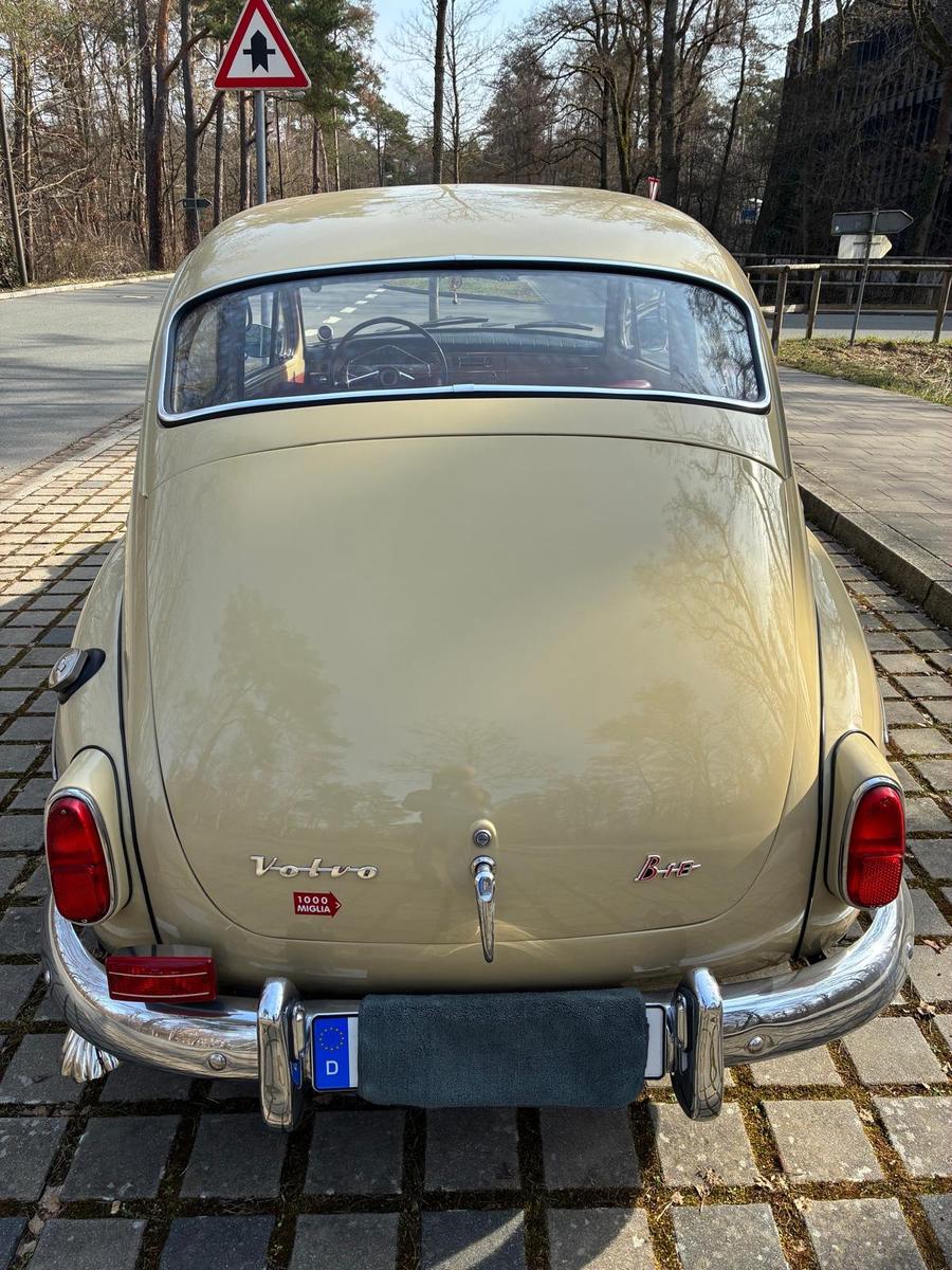 Volvo PV 544 (Buckelvolvo) Oldtimer 