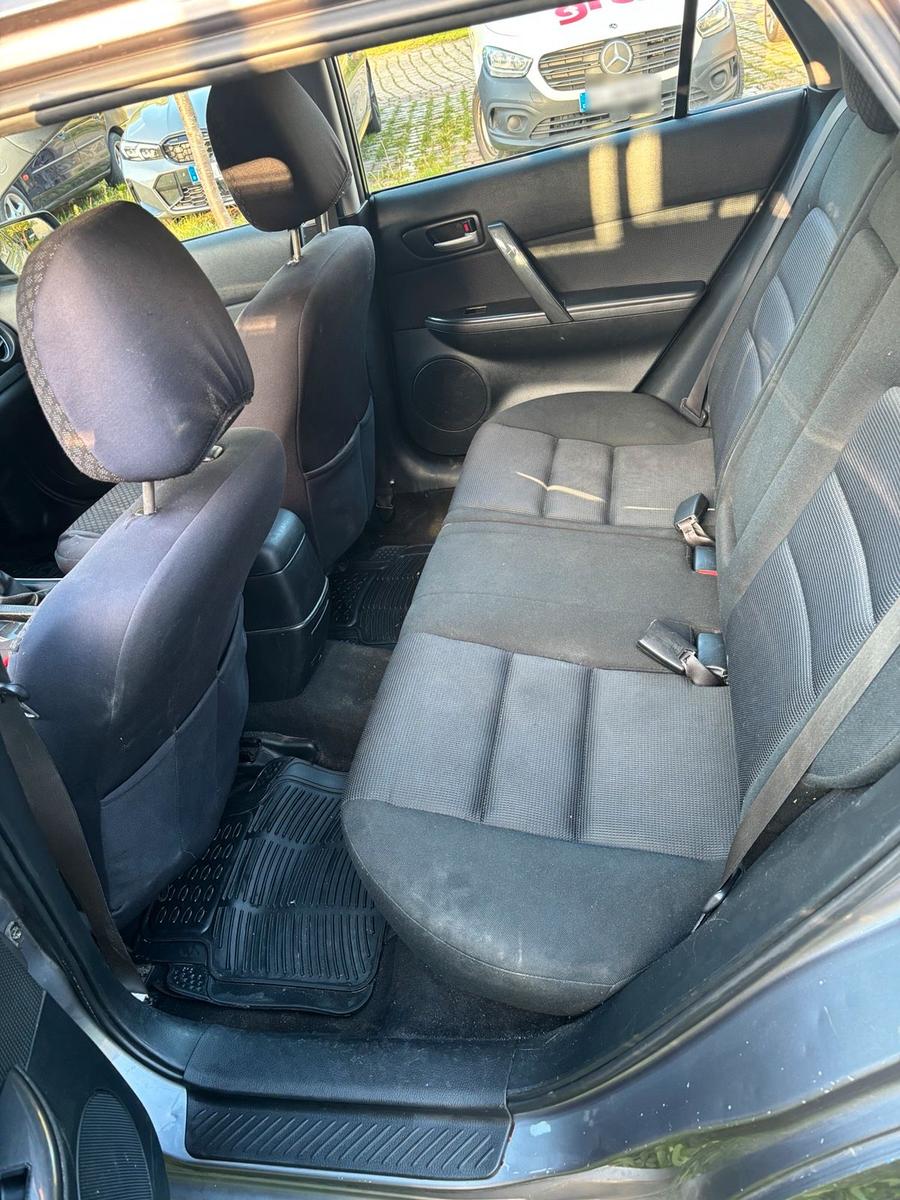 Mazda 2 2006 — photo 13