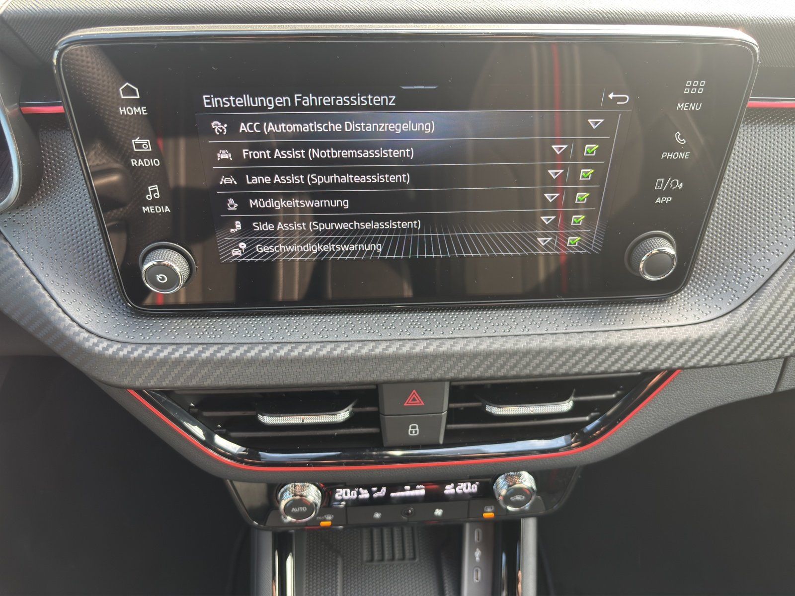 Fahrzeugabbildung SKODA Kamiq Monte Carlo 1,5 TSI 110 kW DSG