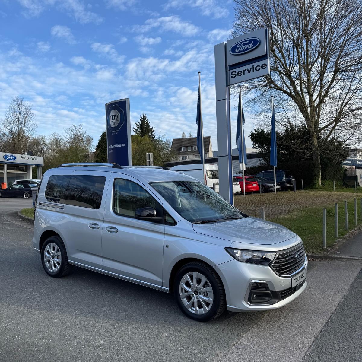 Ford Tourneo Connect  Titanium Automatik
