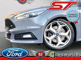 Ford FOCUS 2.0 TDCi  ST TURNIER *1.Hand*Navi*Leder* - Ford Focus: Turnier Tdci