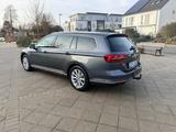 Volkswagen Passat Variant 1.8 TSI DSG Highline Variant ... - Volkswagen Passat Variant: 1.8