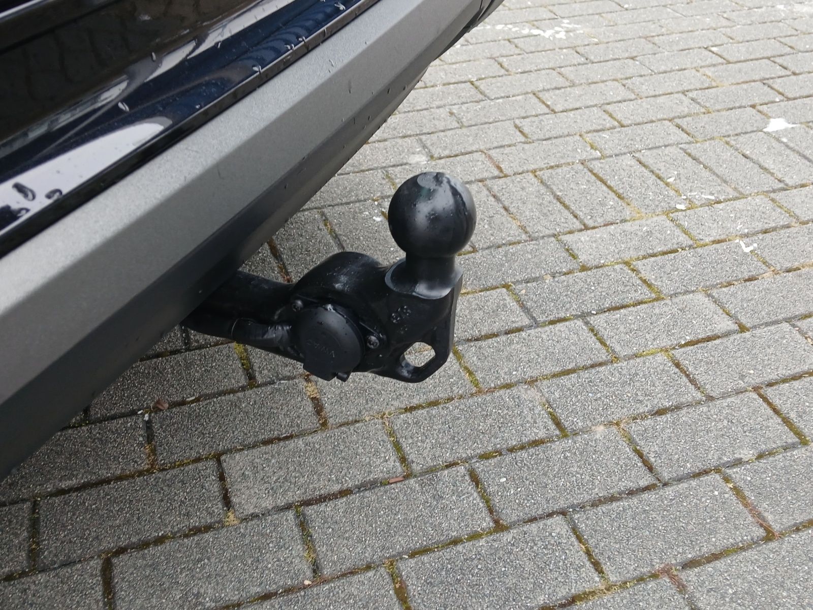 Fahrzeugabbildung SEAT Ateca TSI FR DSG LED AHK Navi beats AID ACC RFK