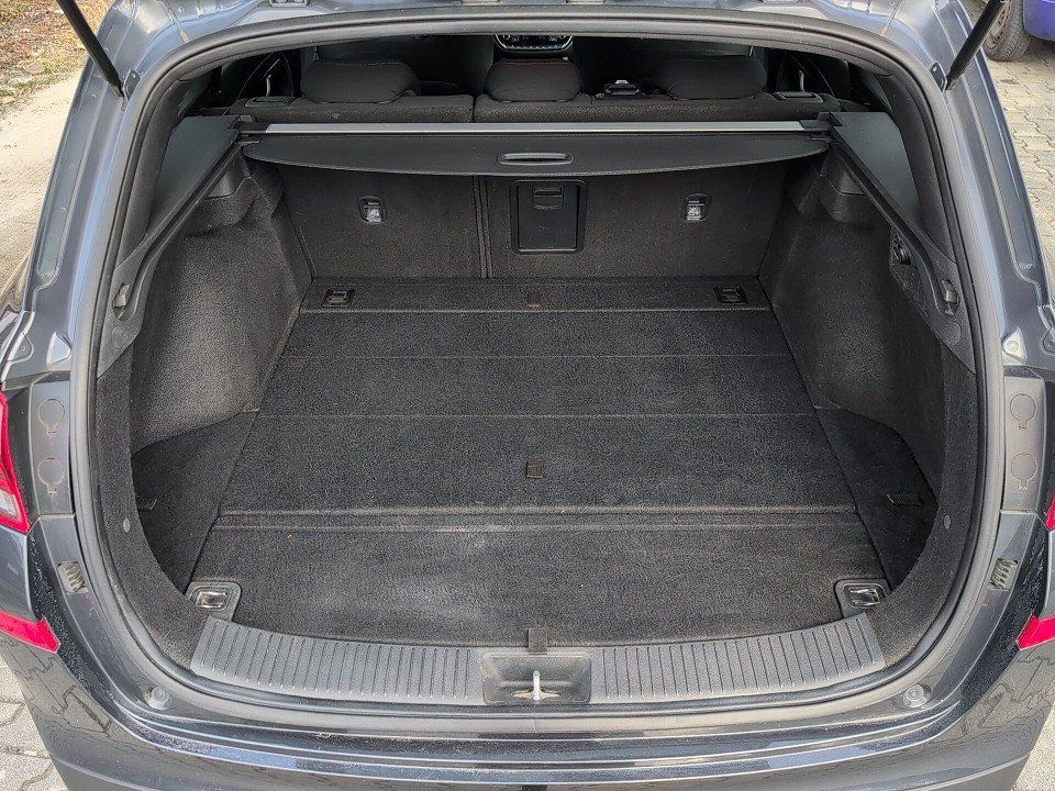 Fahrzeugabbildung Hyundai i30 KOMBI 1.5T 48V N-LINE GARANTIE-04/29 1HD AHK
