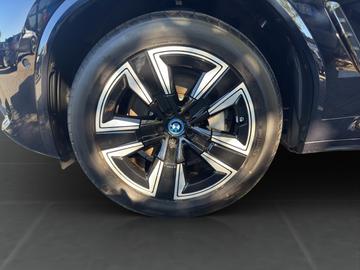 2022 BMW IX3 照片 9