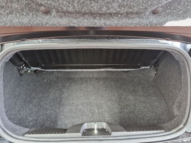500 C 1.0 GSE N3 Hybrid Lounge