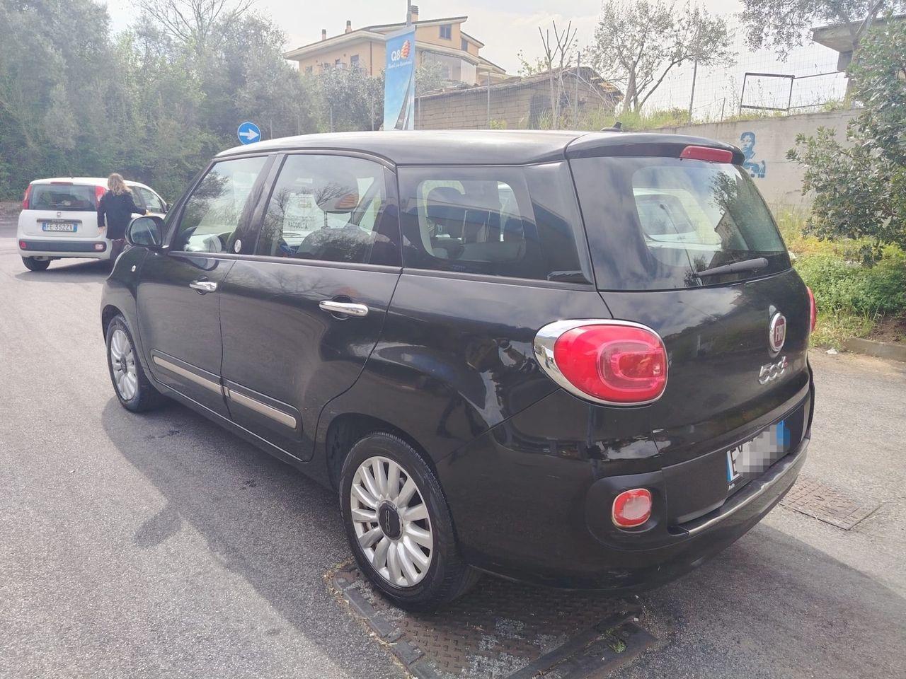Fiat 500L 2015 — engine 1.598 cm³, 105 HP (77kW)