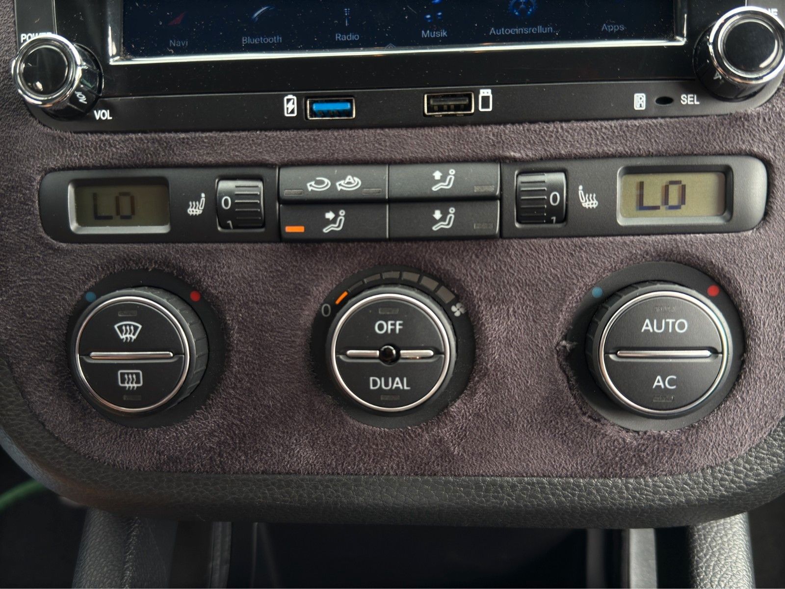 Fahrzeugabbildung Volkswagen Scirocco *Remus*Dynaudio*Alcantara*Sport*Bi-Xen