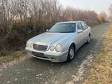 Mercedes-Benz Mercedes Benz E220 CDI W210 Classic - Mercedes-Benz E 220 aus 2000