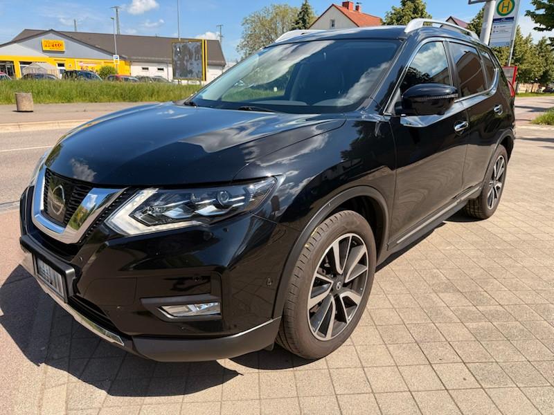 Nissan Tekna 4x4, Standheizung, Anhängerkupplung, Panod