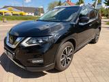 Nissan Tekna 4x4, Standheizung, Anhängerkupplung, Panod - Nissan X-Trail in Halle