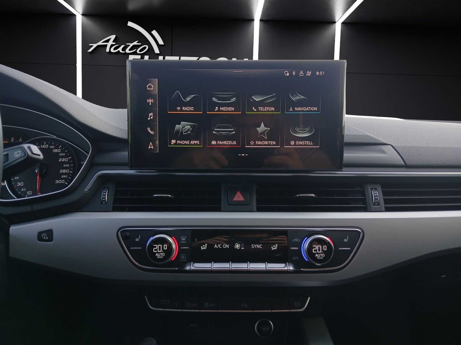 Fahrzeugabbildung Audi A4 Avant 40 TFSI advanced LED Navi Pano RFK SH