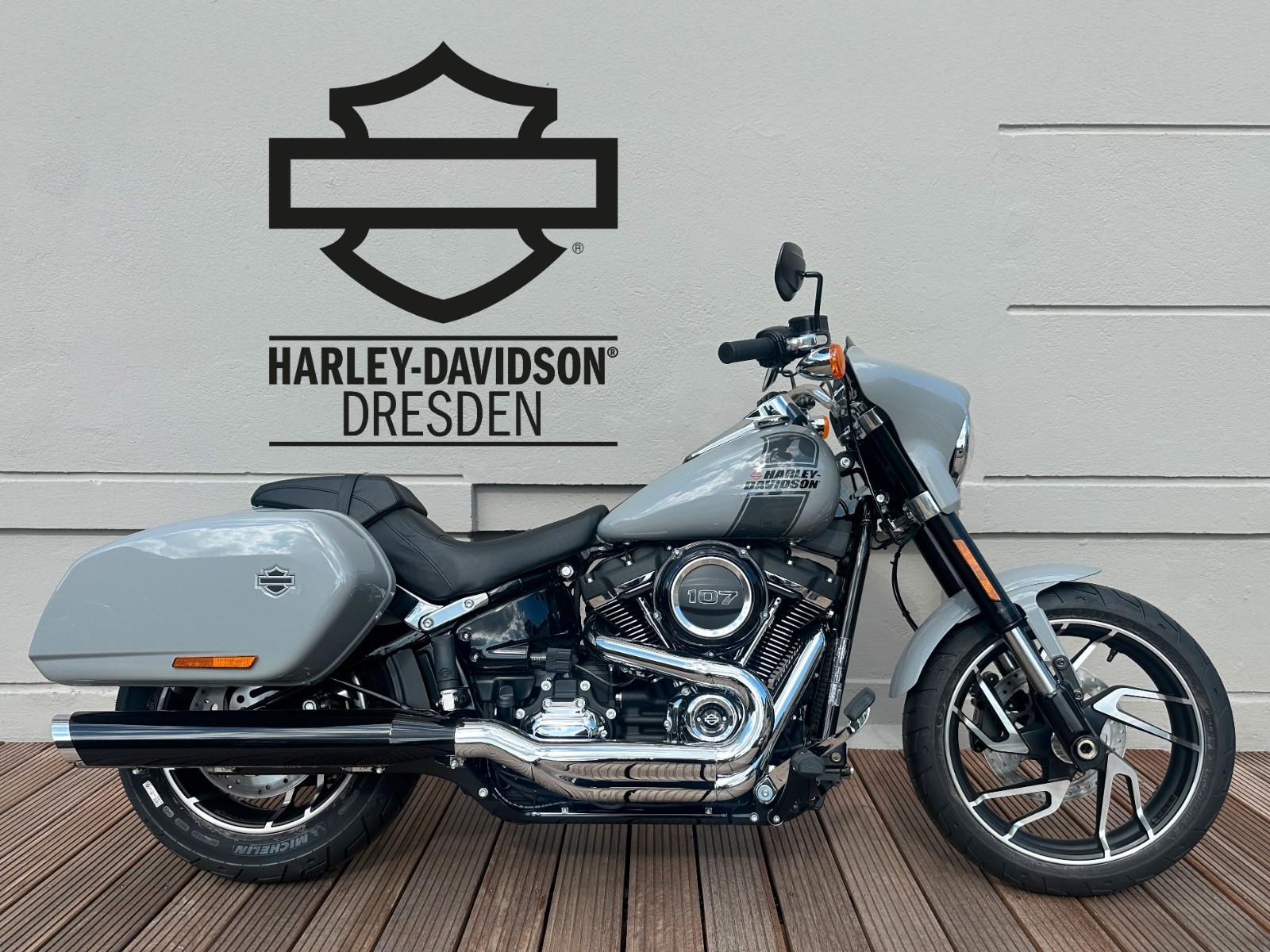 Harley-Davidson Softail Sport Glide 107 FLSB