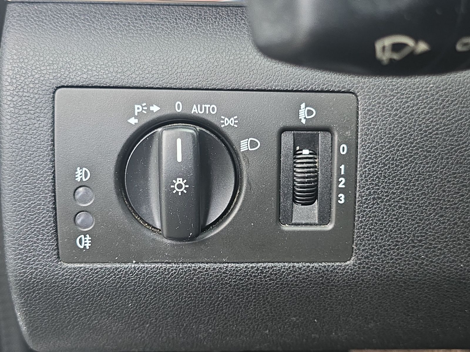 Fahrzeugabbildung Mercedes-Benz B -Klasse 200 AUTOMATIK SERVICE NEU TEMP KLIMA