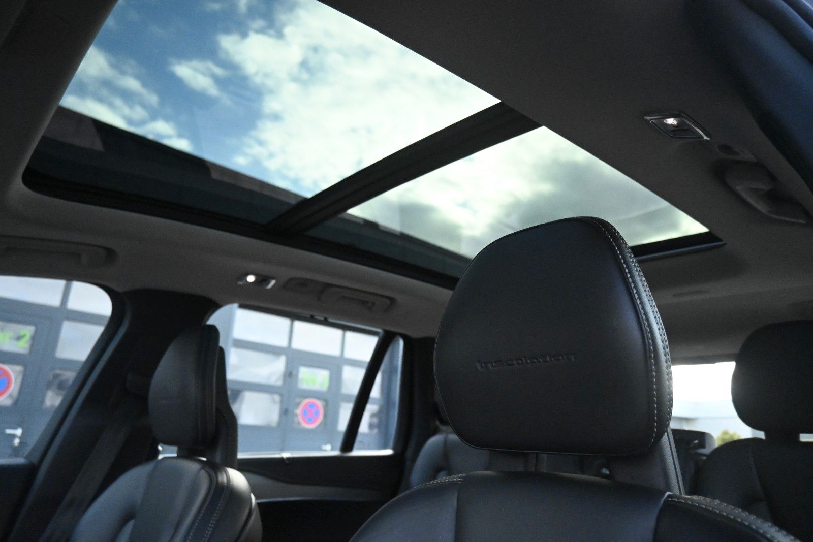 Fahrzeugabbildung Volvo XC90 D5 AWD Inscription*LED*PANO*STHZ*AHK