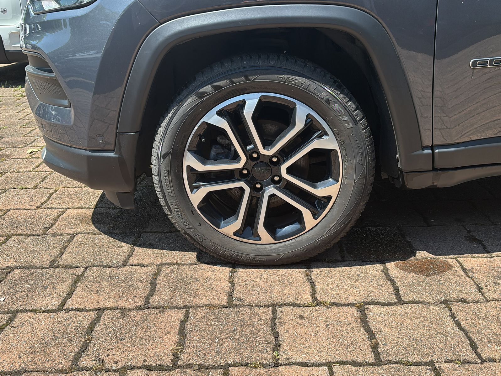 Fahrzeugabbildung Jeep Compass 1.3 GSE T4 110kW Limited DCT