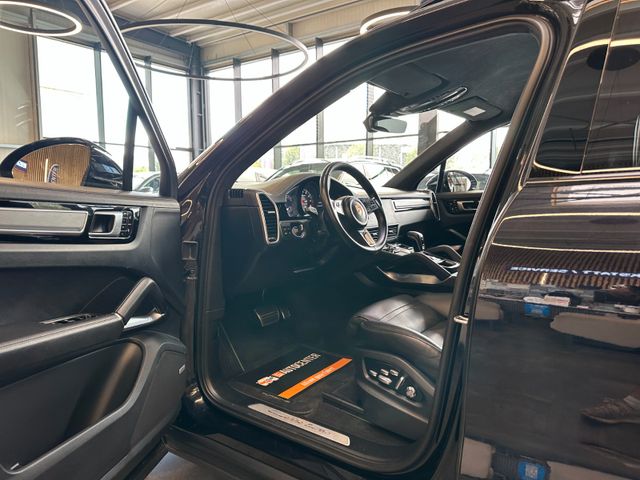 Porsche Turbo *Matrix LED*360°*Keyless*Memory*VOLL*