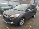 Ford Kuga TITANIUM / WINTERPAKET / KAMERA / PDC / NAV - Ford Kuga mit Diesel-Antrieb: Automatik