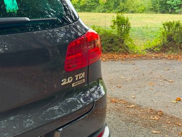 Volkswagen Tiguan - 12