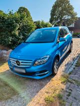 Mercedes-Benz B 200 Natural Gas Drive - - Mercedes-Benz B 200 mit CNG-Antrieb