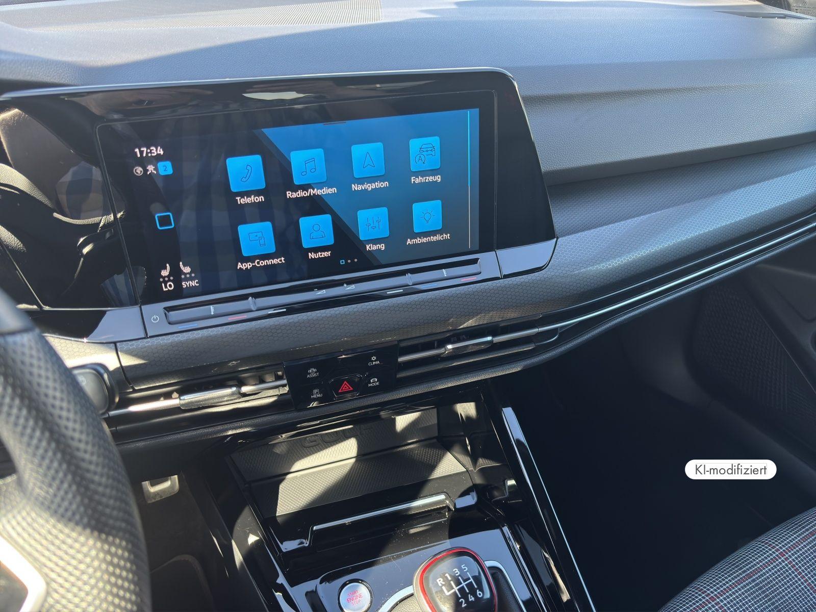 Volkswagen Golf VIII GTI 2.0 TSI RFK PANO SHZ CARPLAY LED, миниатюра 11