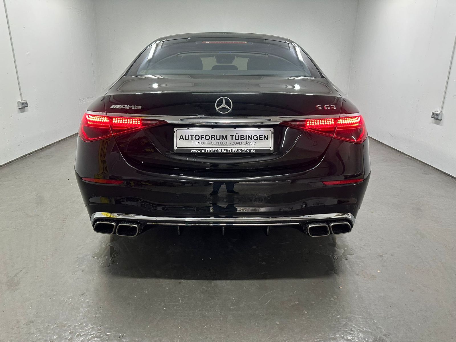 Fahrzeugabbildung Mercedes-Benz S 63 E Performance L *PANORAMA*FONDENTERTAINMENT