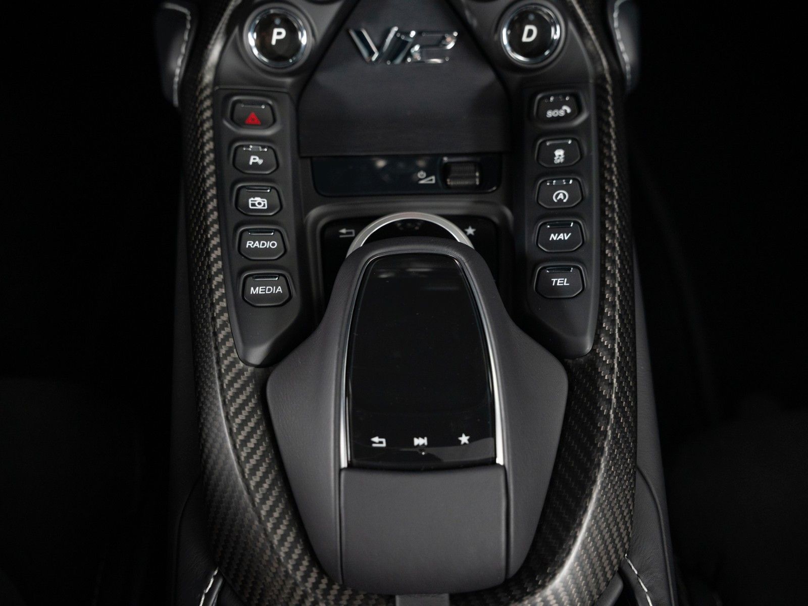 Aston Martin V12 Vantage - Bild 36