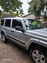 Jeep Commander Limited 3.0 CRD Autom. Limited - Jeep Commander mit Diesel-Antrieb: Automatik