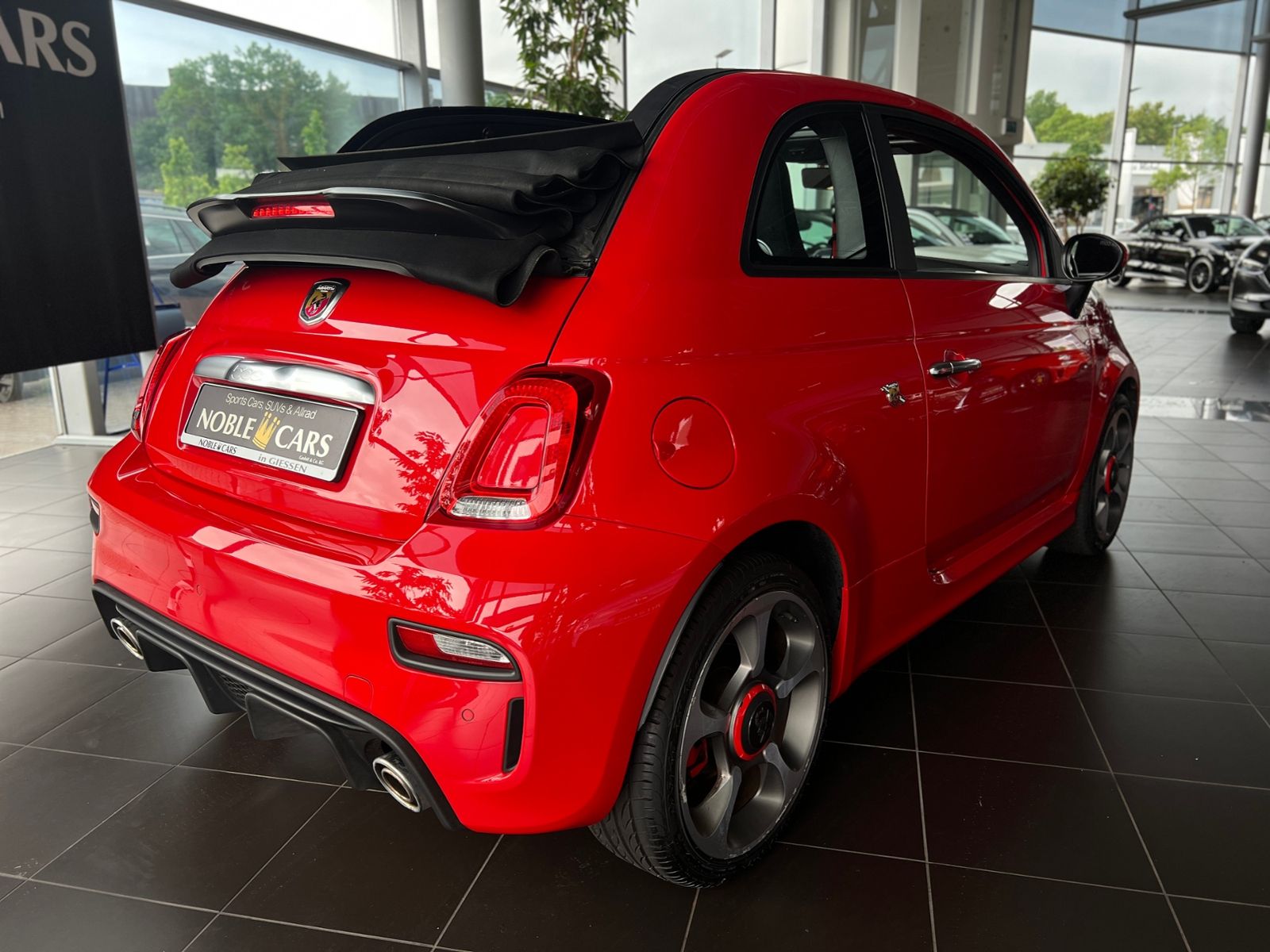 Fahrzeugabbildung Abarth 595C 1.4 T-Jet KLIMA NAVI ALU
