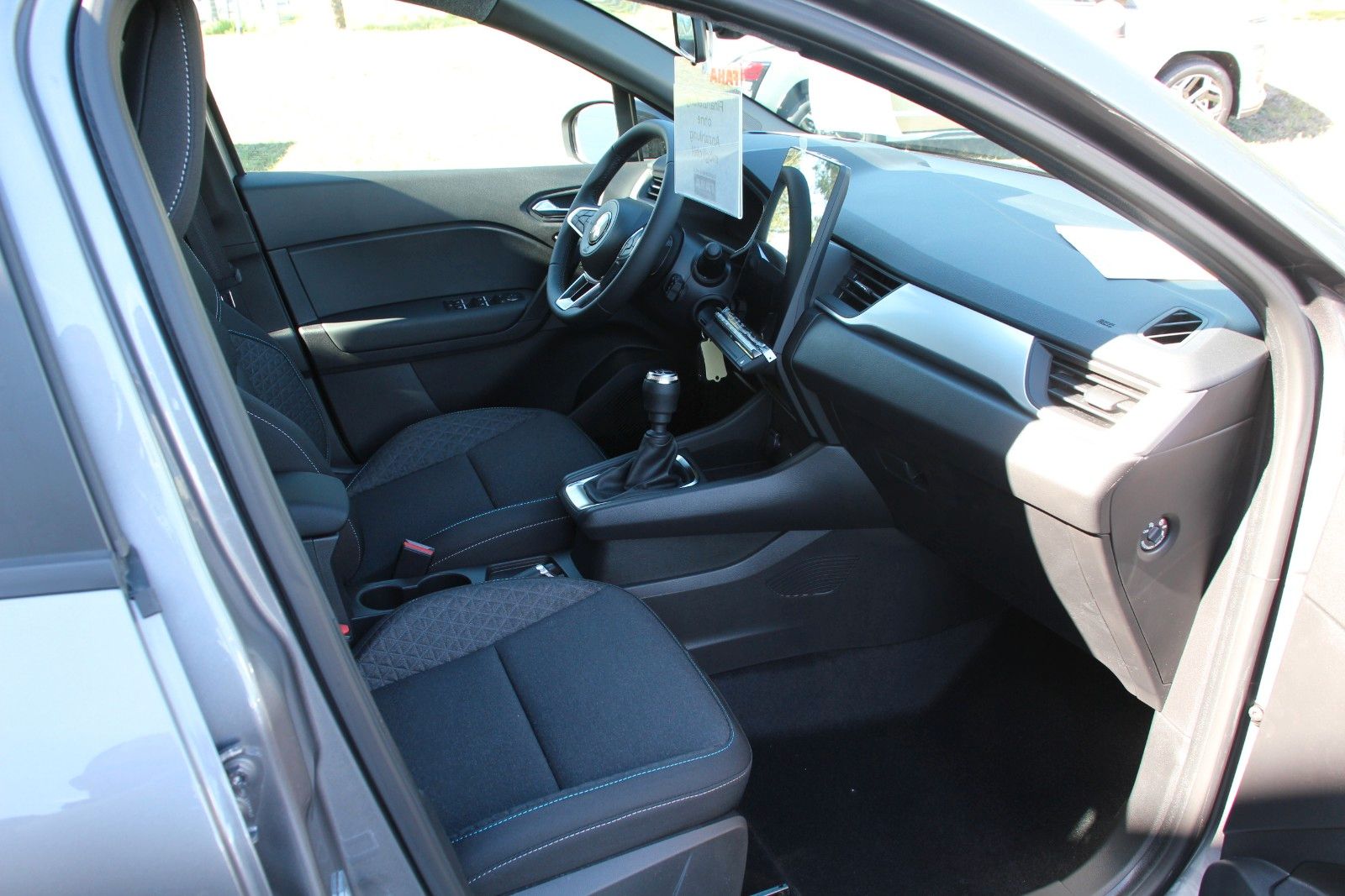 Fahrzeugabbildung Mitsubishi ASX Basis