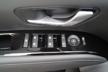 Hyundai Tucson 1.6 T-GDI 20Years DCT.-PANODACH-KRELL-LED