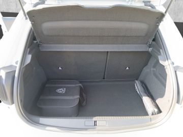 Peugeot 208 GT e- 136 +Navi+Kam.+LED+SHZ+ACC