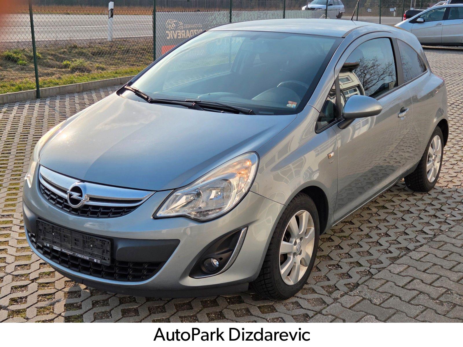 Opel Corsa D Satellite*100.000km*FlexFix Fahrradträg.