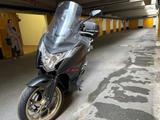 Honda HONDA Integra 750 S - BENZIN MOFA AUTOMATIK