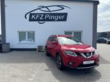 Nissan X-Trail Acenta - rote Nissan X-Trail